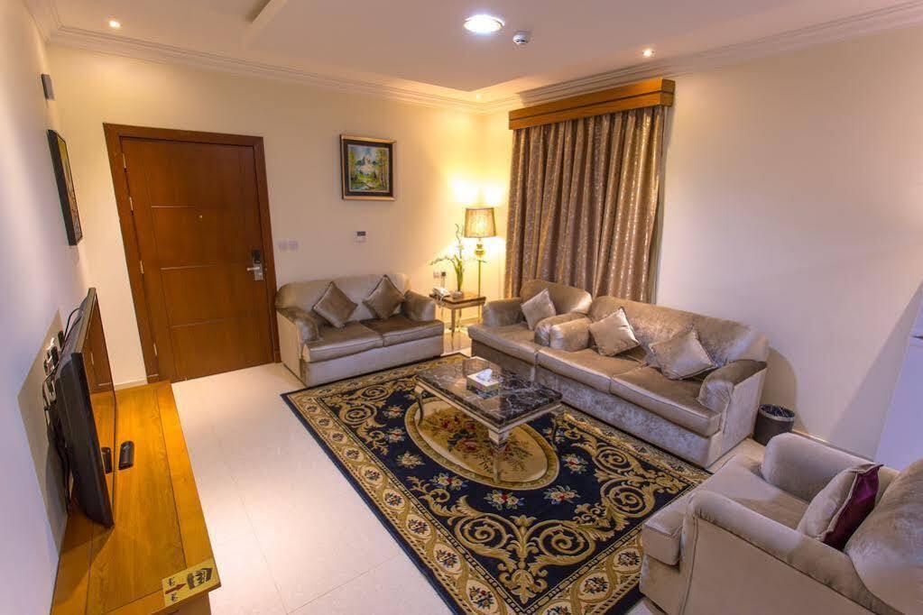 Al Masem Serviced Apartments - Exit 9 Ер-Ріяд Екстер'єр фото